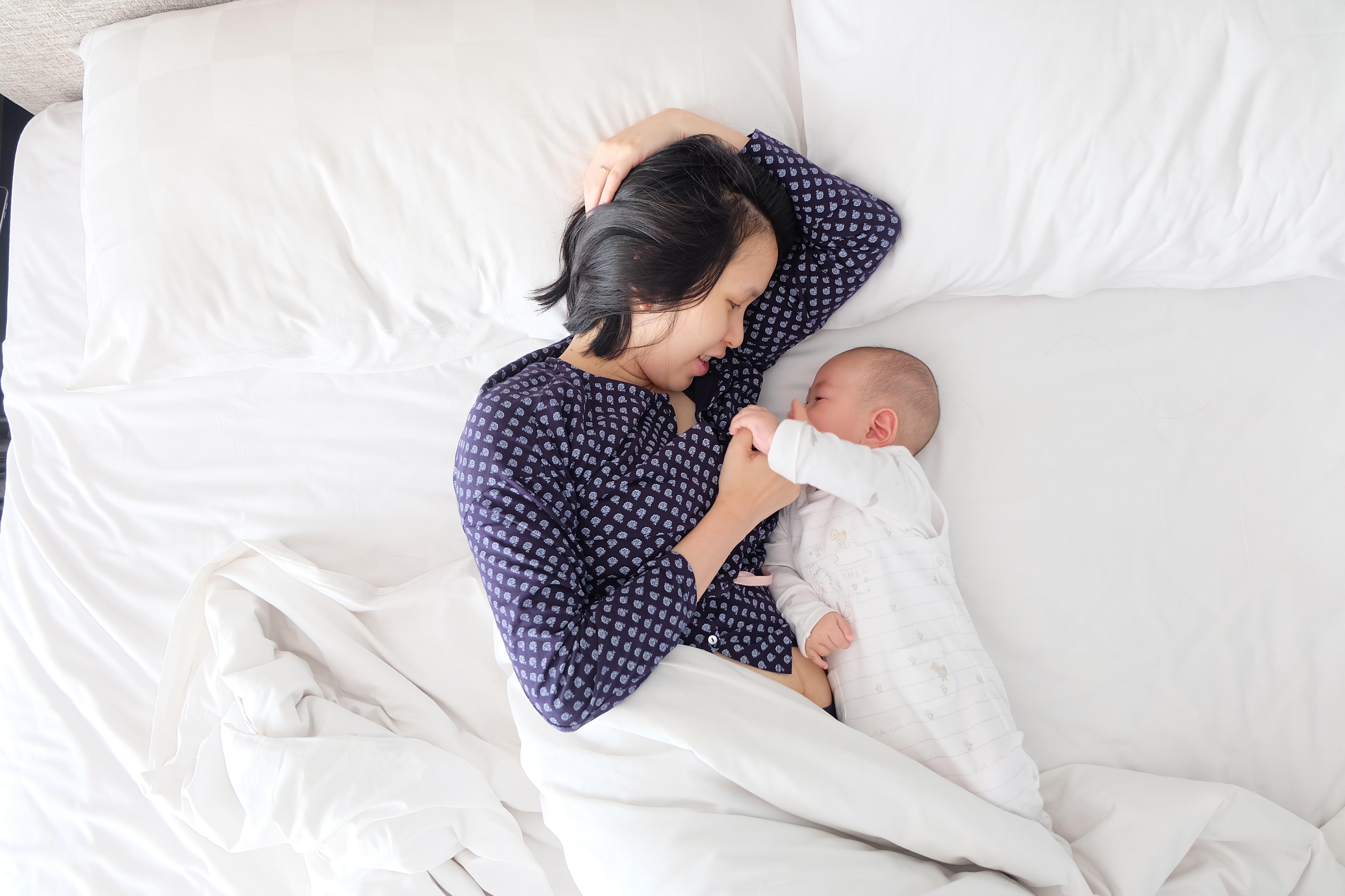 Common Breastfeeding Problems & Solutions